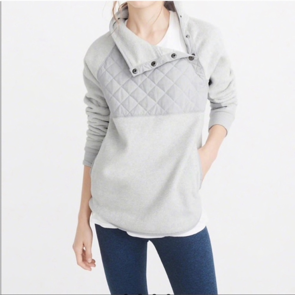 Abercrombie & Fitch Gray Asymmetrical Snap Up Fleece Jacket Women's Size Medium